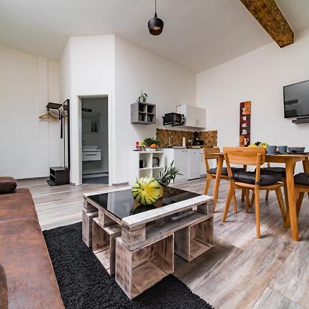 Apartmentfinke 3 An Der Messe Friedrichshafen Luaran gambar